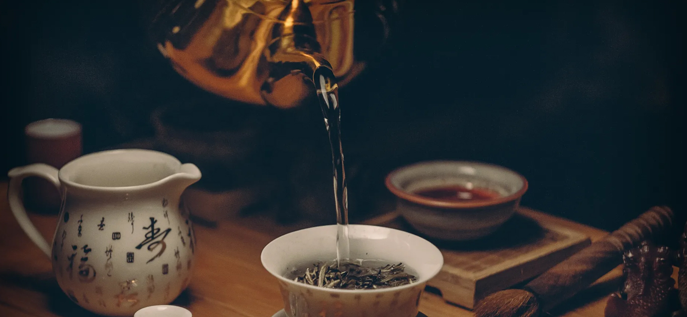Enjoy Tan Phong tea